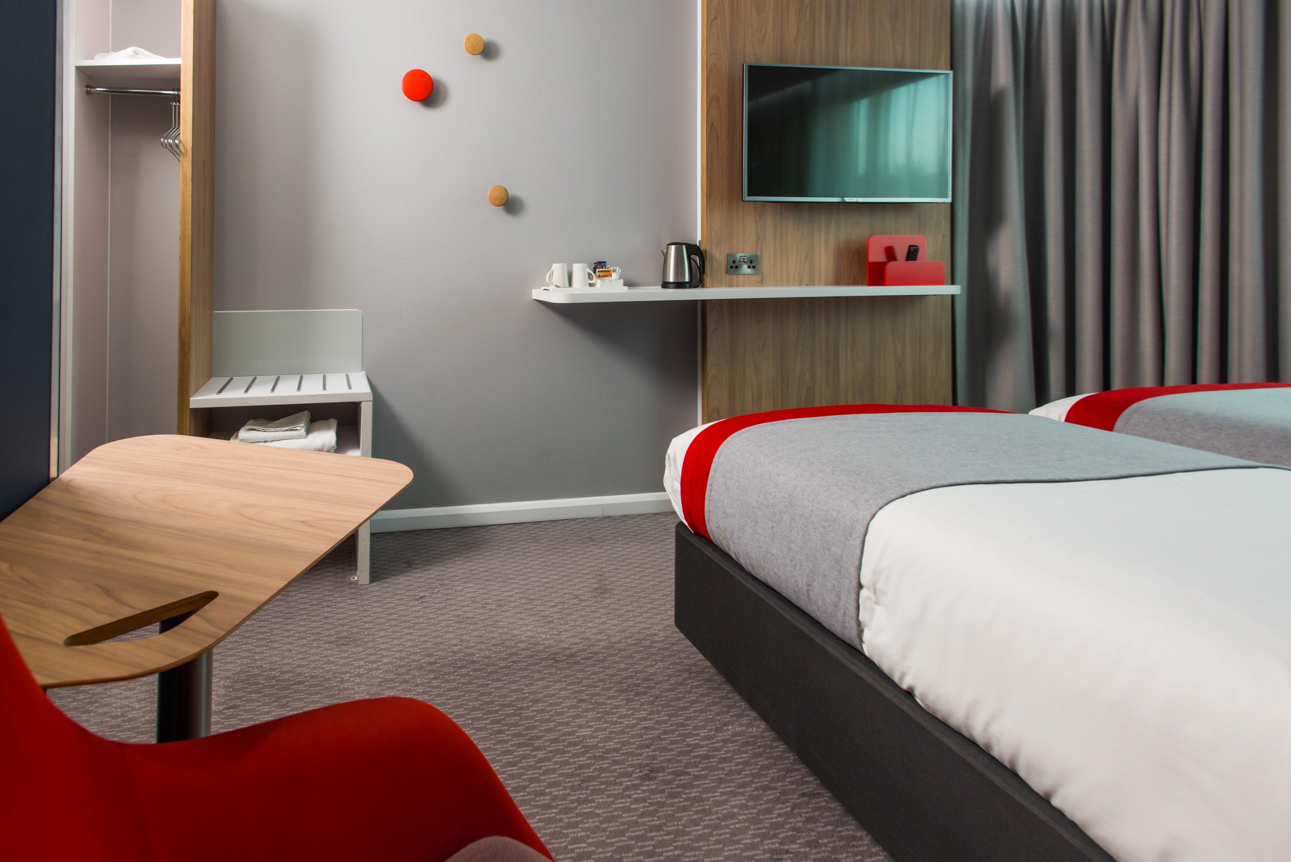 Отель Express Leeds Centre - Armouries By Ihg