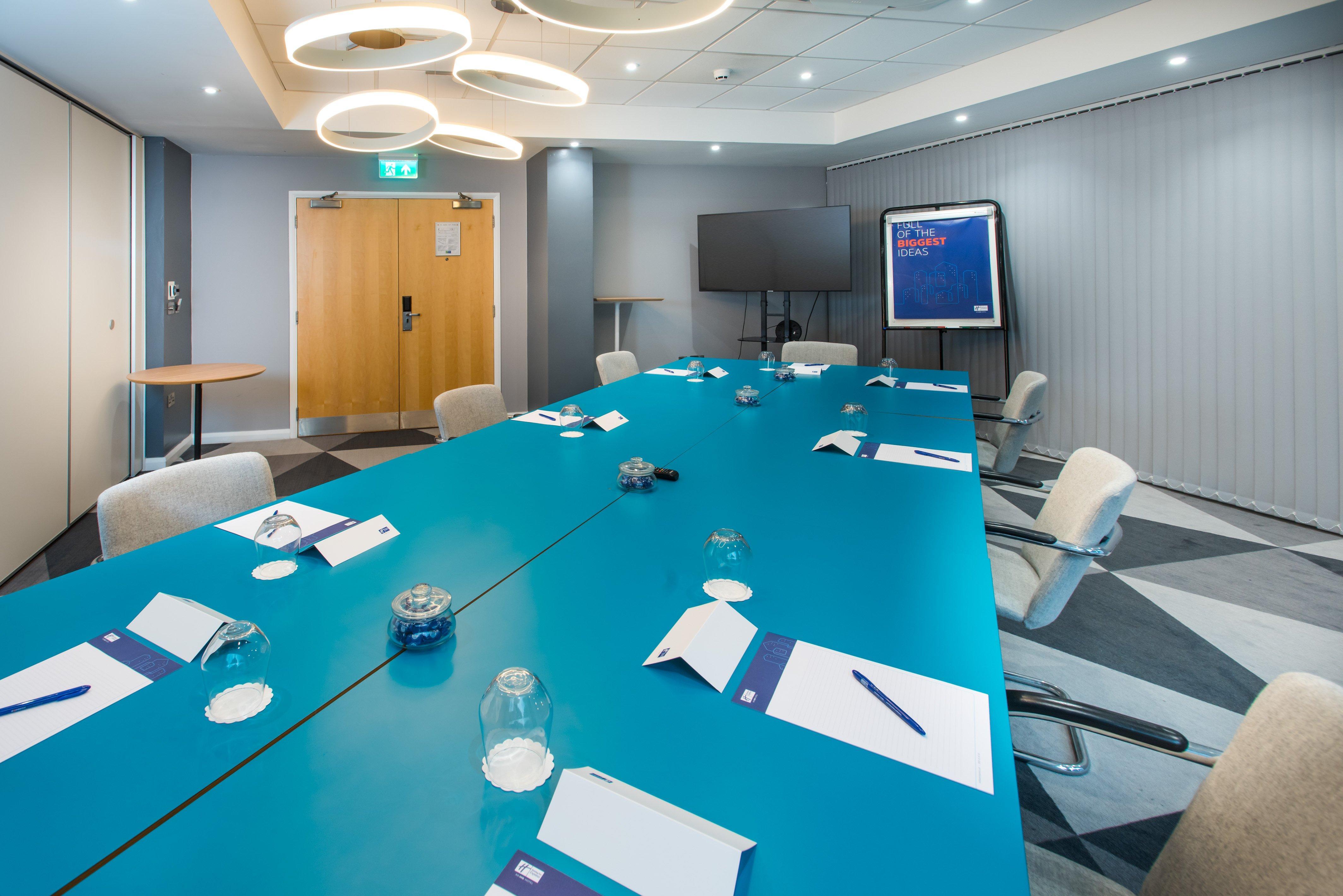 Отель Express Leeds Centre - Armouries By Ihg 3*